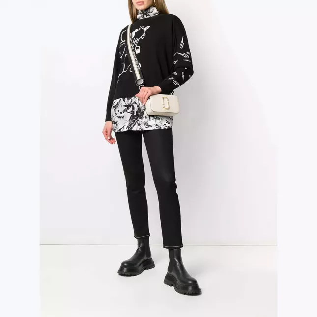 Marc Jacobs Snapshot - new cloud white multi