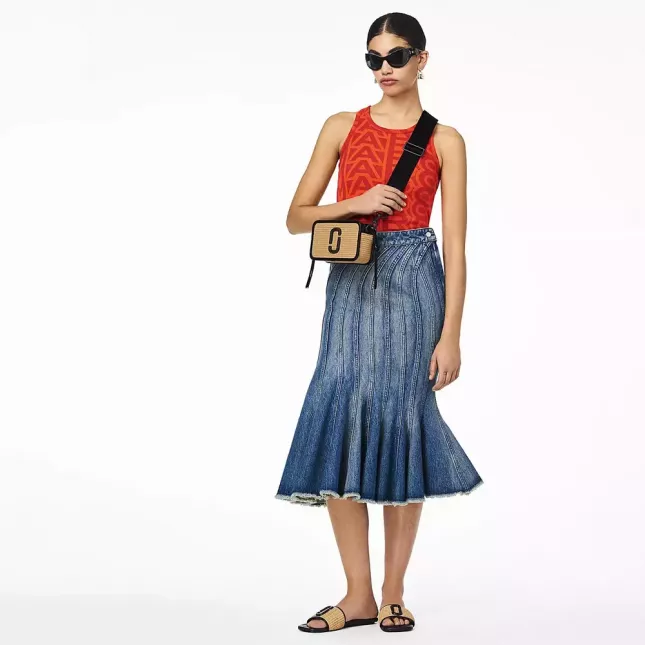  Marc Jacobs the woven snapshot