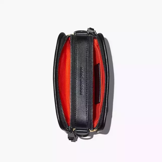  Marc Jacobs the woven snapshot
