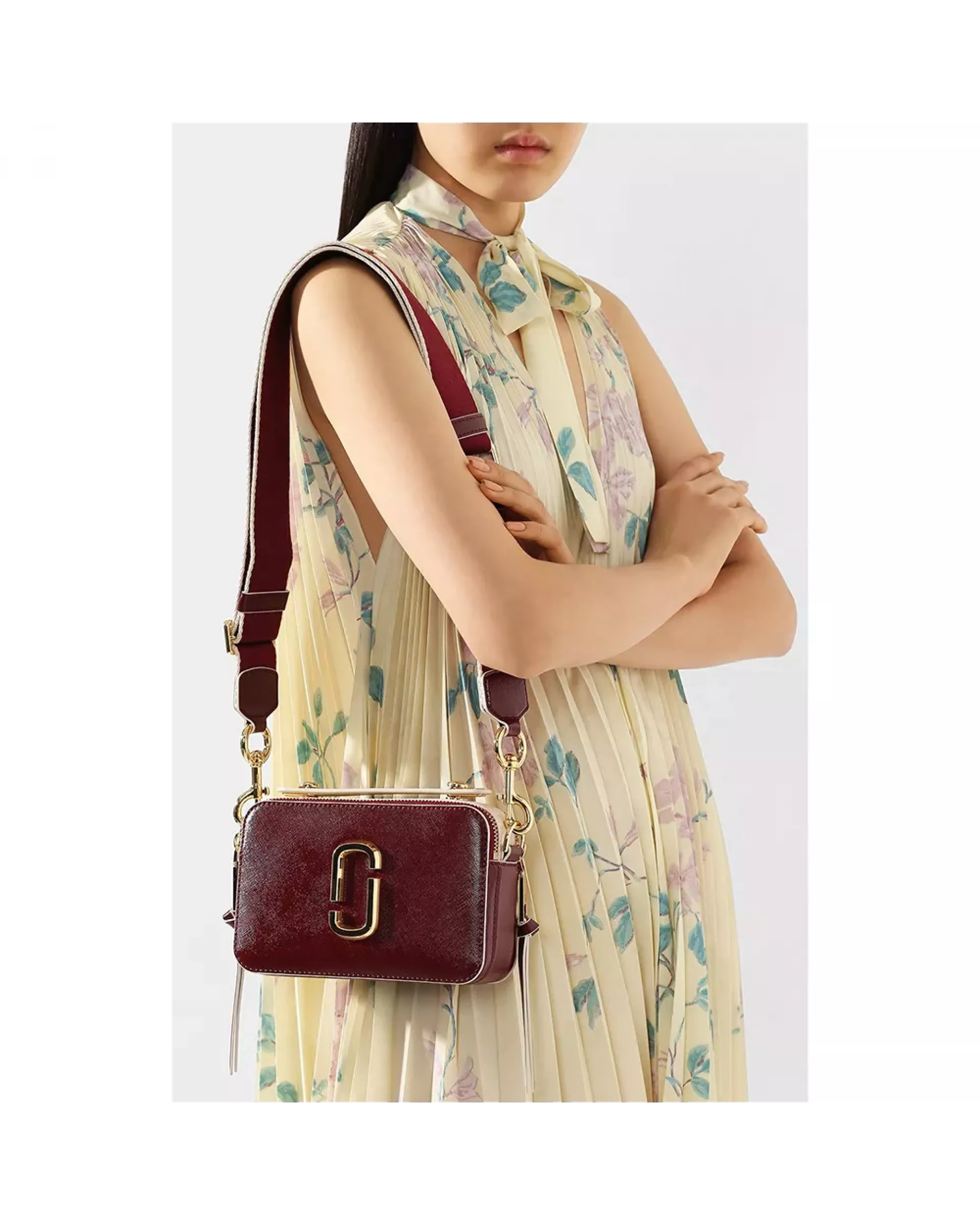 Сумка Marc Jacobs Sure Shot Large - cabernet belge