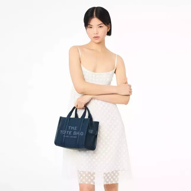 Marc Jacobs The Tote Bag Leather Small  - blue sea