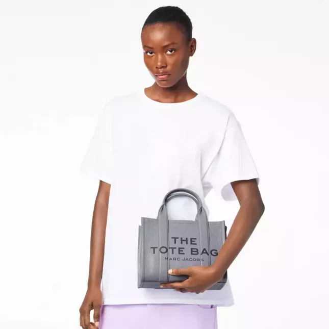  Marc Jacobs The Tote Bag Leather Small  Wolf - grey
