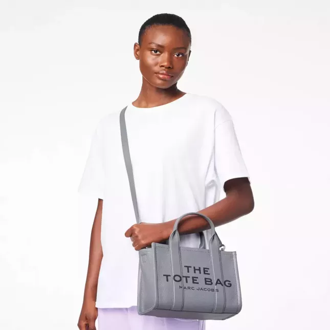  Marc Jacobs The Tote Bag Leather Small  Wolf - grey