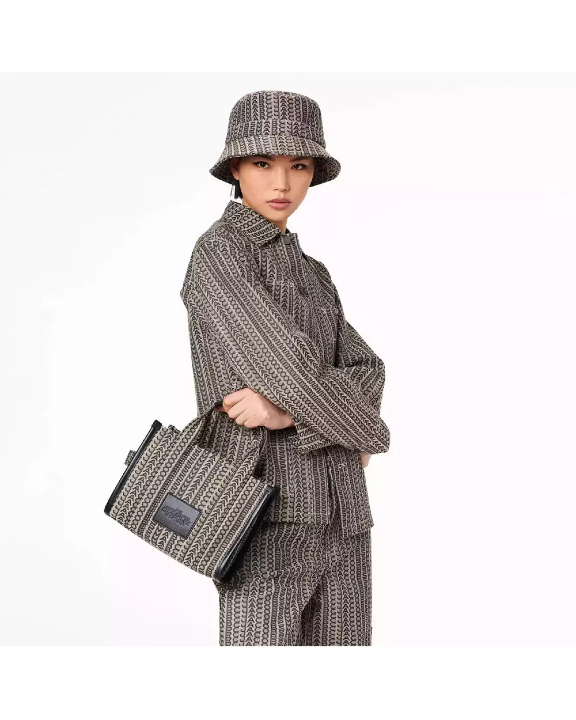 Сумка Marc Jacobs The Tote Bag Monogram Small 