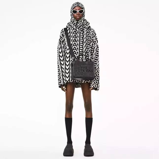  Marc Jacobs The Tote Bag Woven Dtm Small  - black