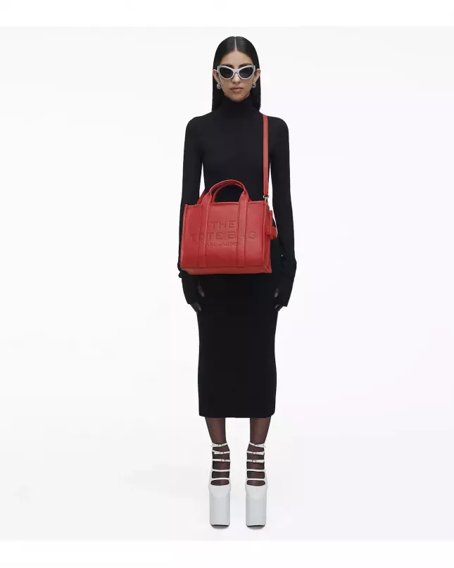 Marc Jacobs The Tote Bag Leather Medium - true red