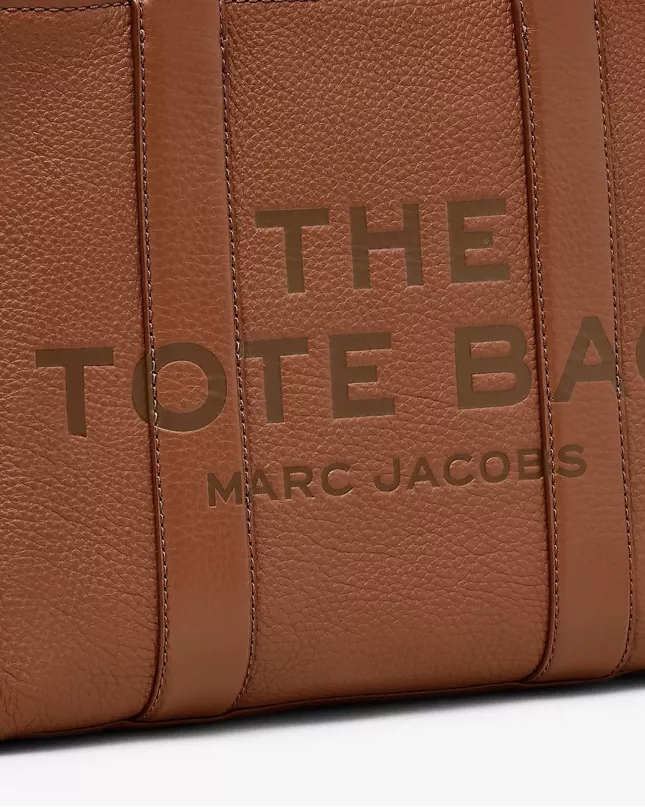 Marc Jacobs The Tote Bag Leather Medium - Argan Oil